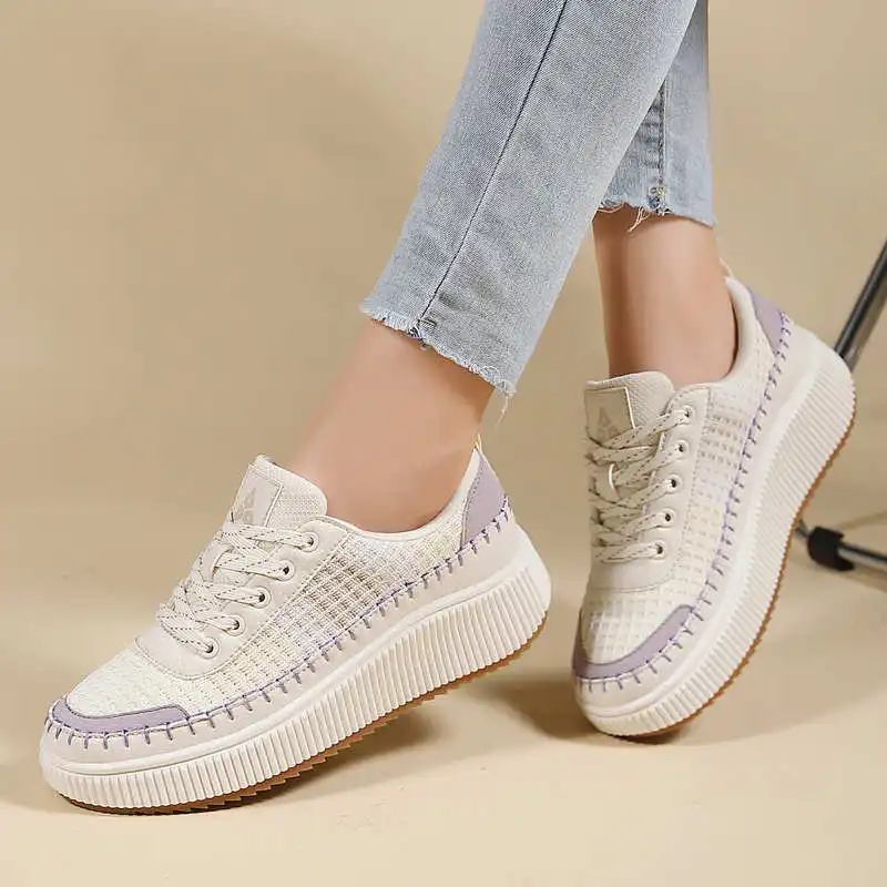 Bruine schoenen Dames Flats He - Streetwear Brand Famous recensie en prijs