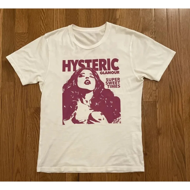 Vintage meisje portret straat  - Streetwear Brand Graphics recensie en prijs